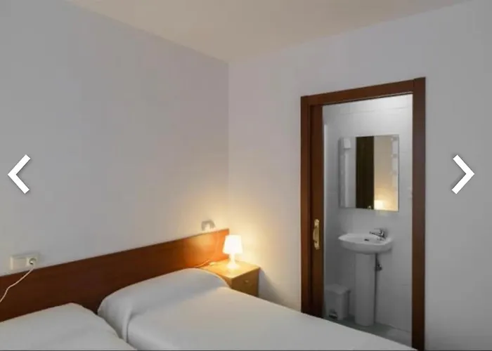 Casa Anglicana del Peregrino/ Pensión Santa Cristina Santiago de Compostela